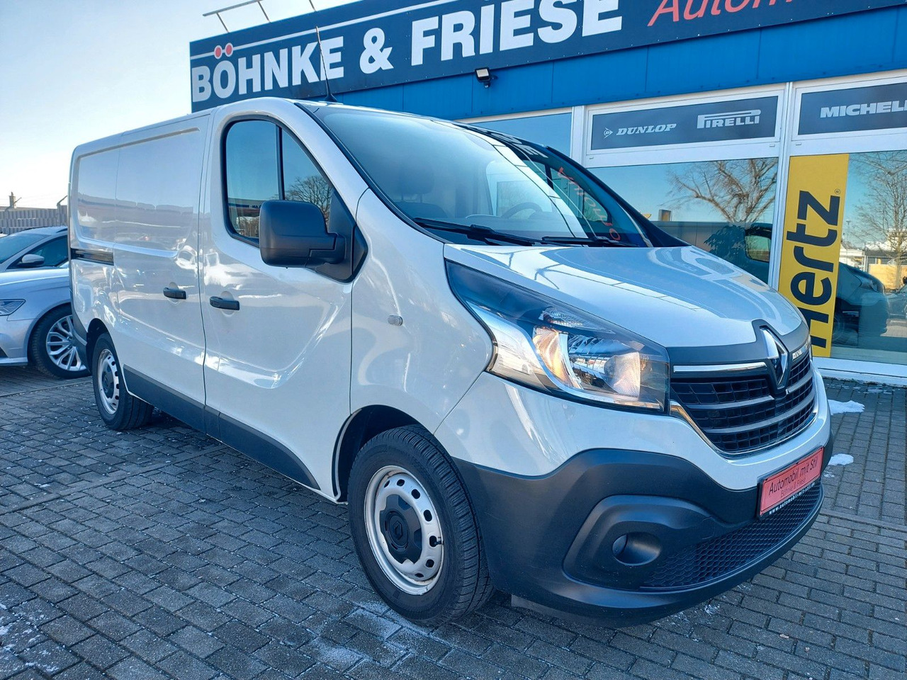 Renault Trafic Kasten L1H1 2,8t Komfort Klima Navi Tempo Renault Trafic Kasten L1H1 2,8t Komfort Klima Navi Tempo - Väikebuss, Mikrobuss: pilt 3 Renault Trafic Kasten L1H1 2,8t Komfort Klima Navi Tempo Renault Trafic Kasten L1H1 2,8t Komfort Klima Navi Tempo - Väikebuss, Mikrobuss: pilt 3