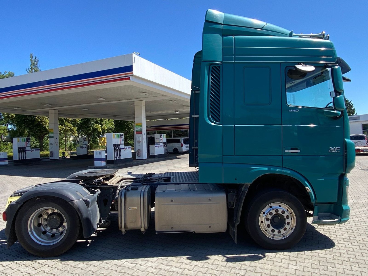 DAF XF 440 EURO 6 KIPPHYDRAULIK ALUFELGEN - Sadulveok: pilt 4 DAF XF 440 EURO 6 KIPPHYDRAULIK ALUFELGEN - Sadulveok: pilt 4