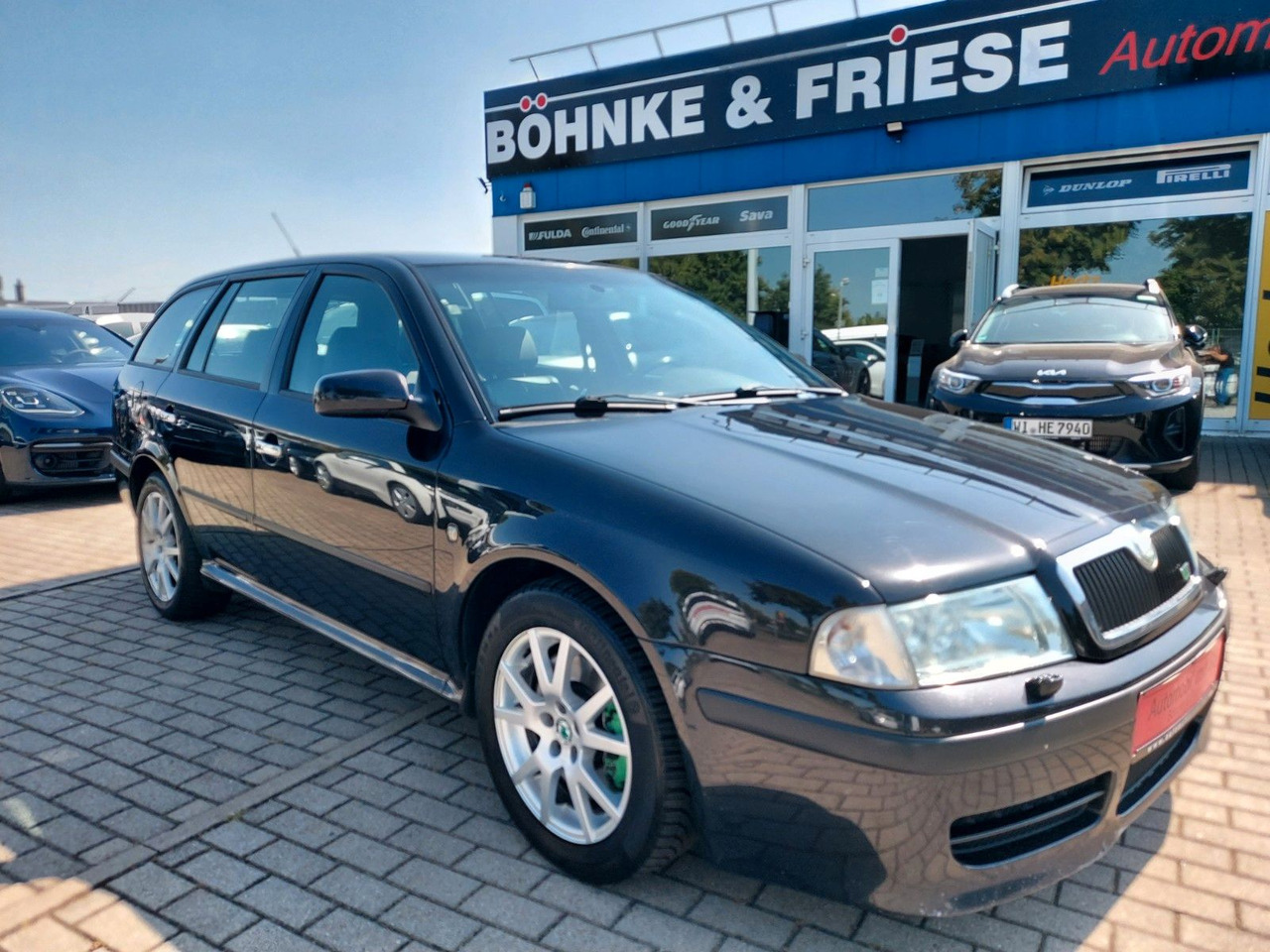 Skoda Octavia Combi RS Xenon DAB Teilleder AHK - Universaal: pilt 1 Skoda Octavia Combi RS Xenon DAB Teilleder AHK - Universaal: pilt 1