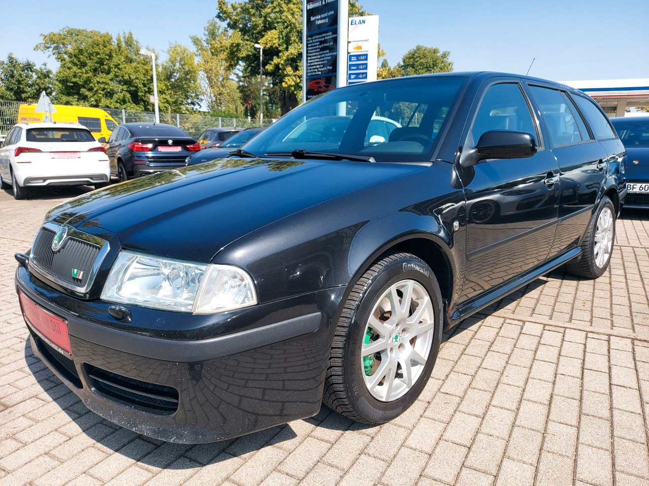 Skoda Octavia Combi RS Xenon DAB Teilleder AHK - Universaal: pilt 4 Skoda Octavia Combi RS Xenon DAB Teilleder AHK - Universaal: pilt 4