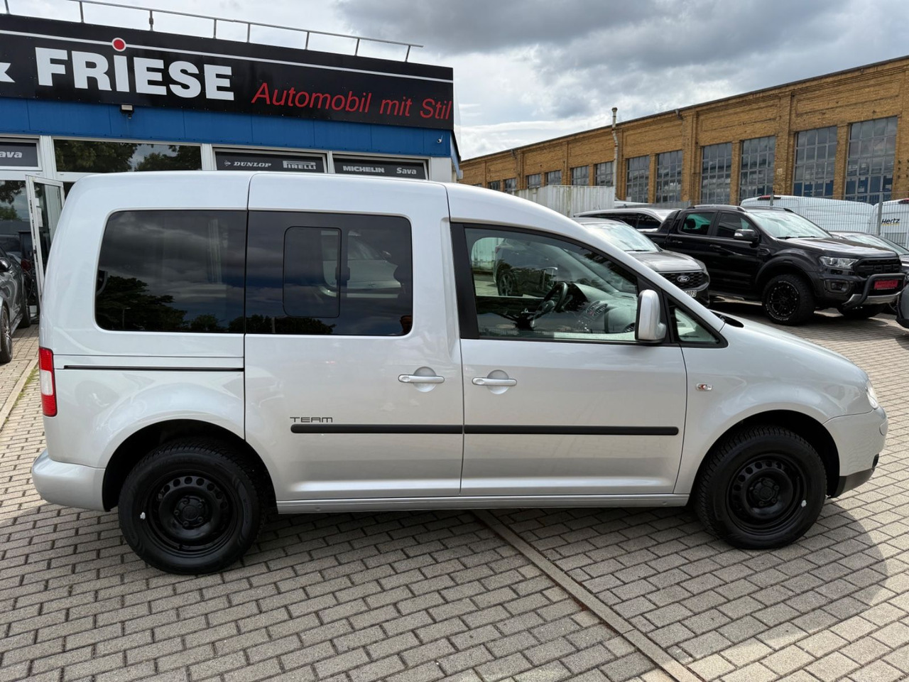Volkswagen Caddy Life Team 5 Sitze Klima Sitzheiz. PDC - Mikrobuss: pilt 3 Volkswagen Caddy Life Team 5 Sitze Klima Sitzheiz. PDC - Mikrobuss: pilt 3