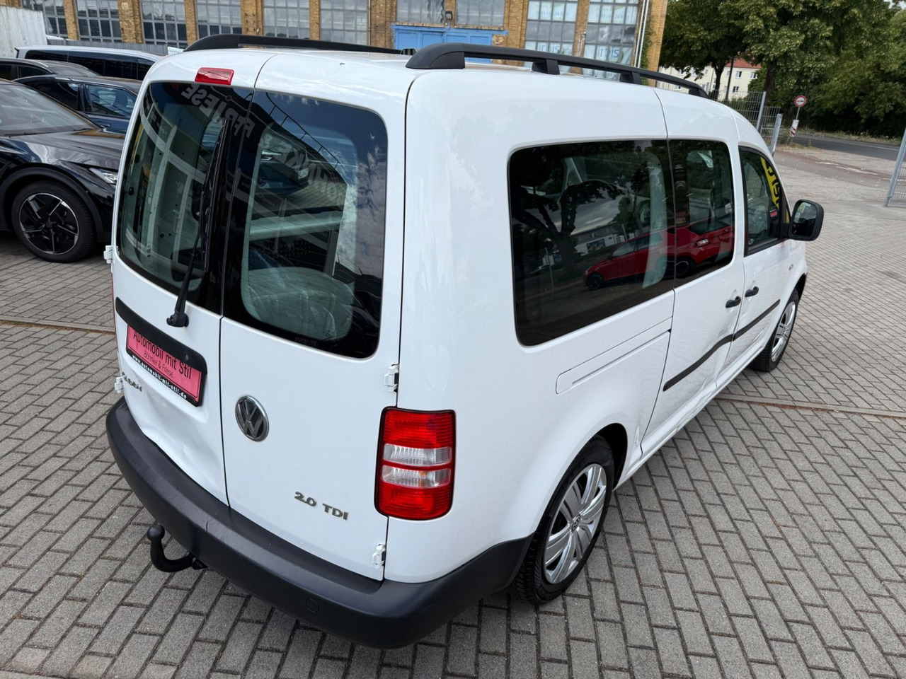 Volkswagen Caddy Maxi KastenKombi 5 SITZER KLIMAA SHZ AHK - Mikrobuss: pilt 4 Volkswagen Caddy Maxi KastenKombi 5 SITZER KLIMAA SHZ AHK - Mikrobuss: pilt 4