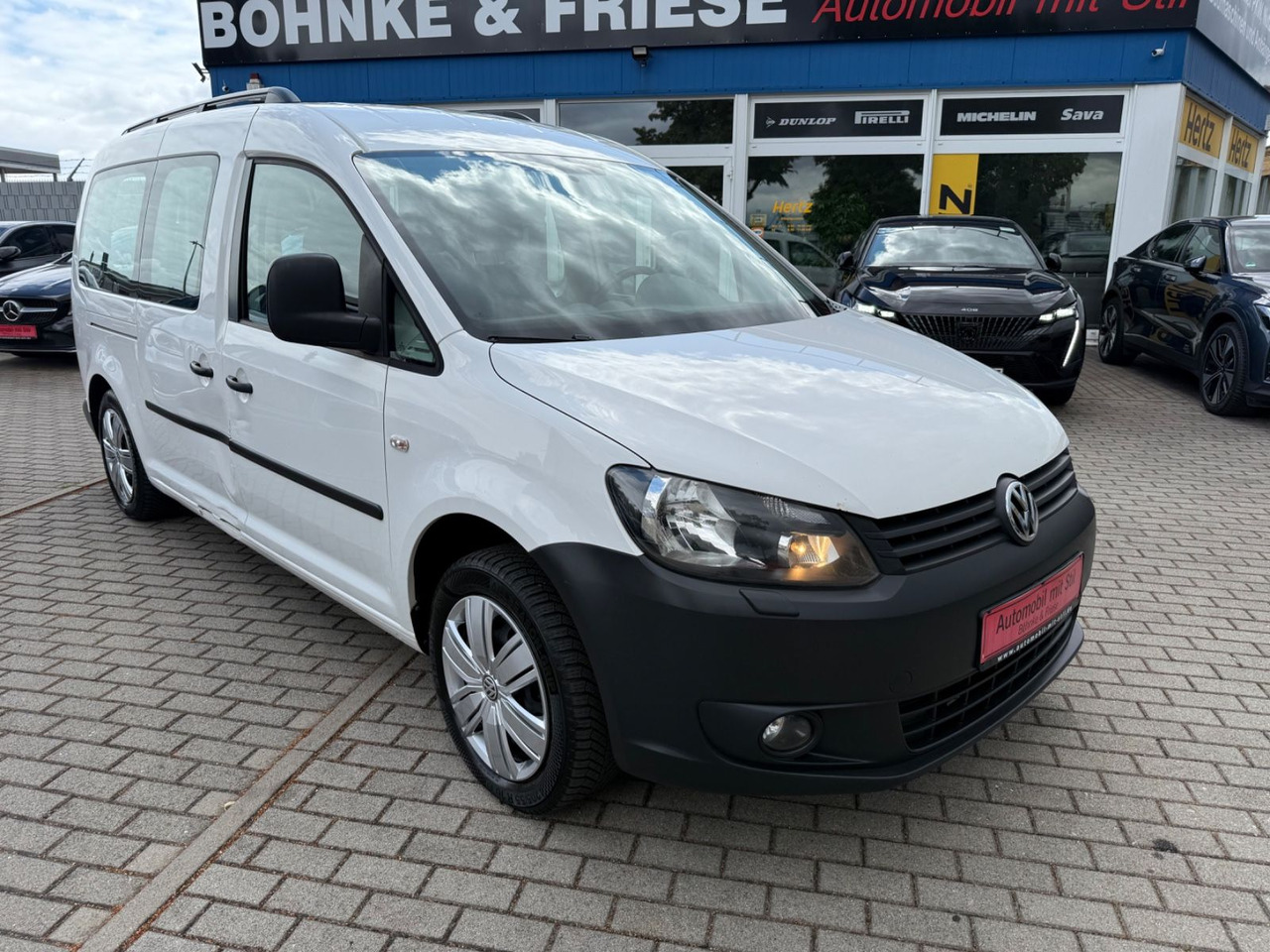 Volkswagen Caddy Maxi KastenKombi 5 SITZER KLIMAA SHZ AHK - Mikrobuss: pilt 2 Volkswagen Caddy Maxi KastenKombi 5 SITZER KLIMAA SHZ AHK - Mikrobuss: pilt 2
