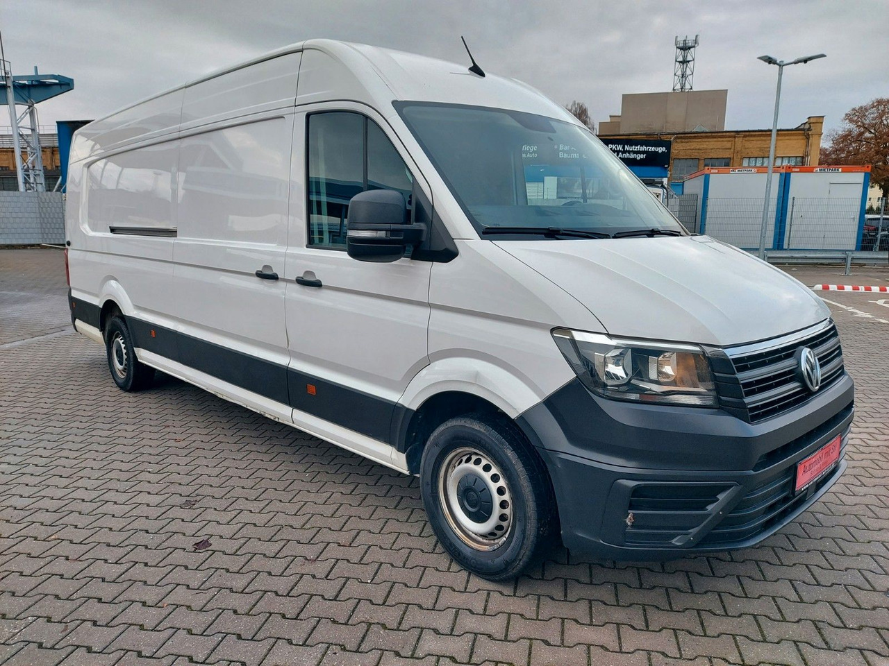 Volkswagen Crafter Kasten 35 lang plus Hochdach KLIMA - Mikrobuss: pilt 2 Volkswagen Crafter Kasten 35 lang plus Hochdach KLIMA - Mikrobuss: pilt 2