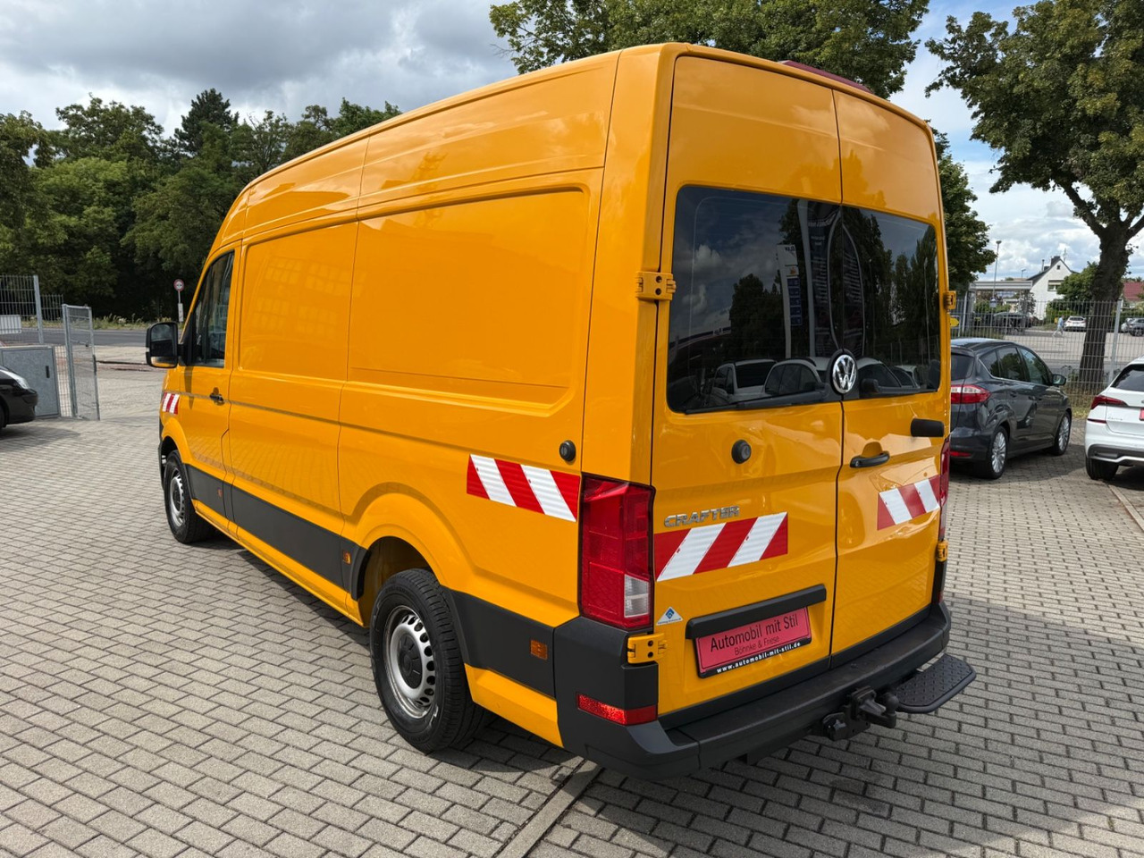 Volkswagen Crafter Kasten Kasten 35 mittellang Hochdach FWD - Mikrobuss: pilt 5 Volkswagen Crafter Kasten Kasten 35 mittellang Hochdach FWD - Mikrobuss: pilt 5