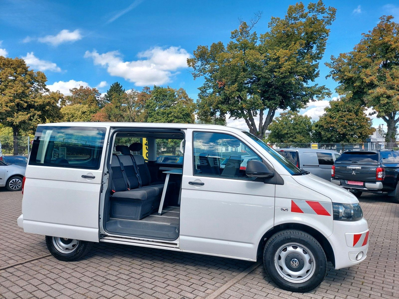 Volkswagen T5 Multivan Bus Klima Standheizung - Mikrobuss: pilt 1 Volkswagen T5 Multivan Bus Klima Standheizung - Mikrobuss: pilt 1