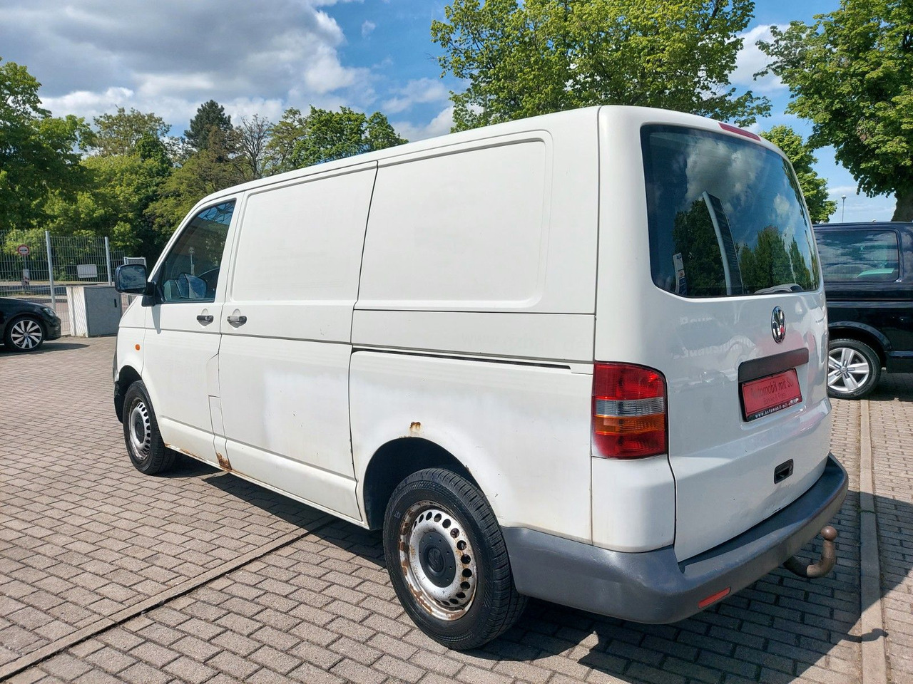 Volkswagen T5 Transporter Kasten Kombi 1.9 TüV 11/2026 - Mikrobuss: pilt 4 Volkswagen T5 Transporter Kasten Kombi 1.9 TüV 11/2026 - Mikrobuss: pilt 4