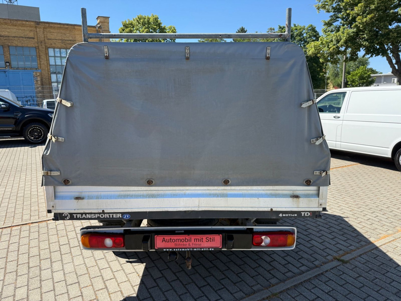 Volkswagen T5 Transporter Pritsche DoKA 4Motion 4x4 Klima - Tent tarbesõiduk, Meeskonnaauto: pilt 4 Volkswagen T5 Transporter Pritsche DoKA 4Motion 4x4 Klima - Tent tarbesõiduk, Meeskonnaauto: pilt 4