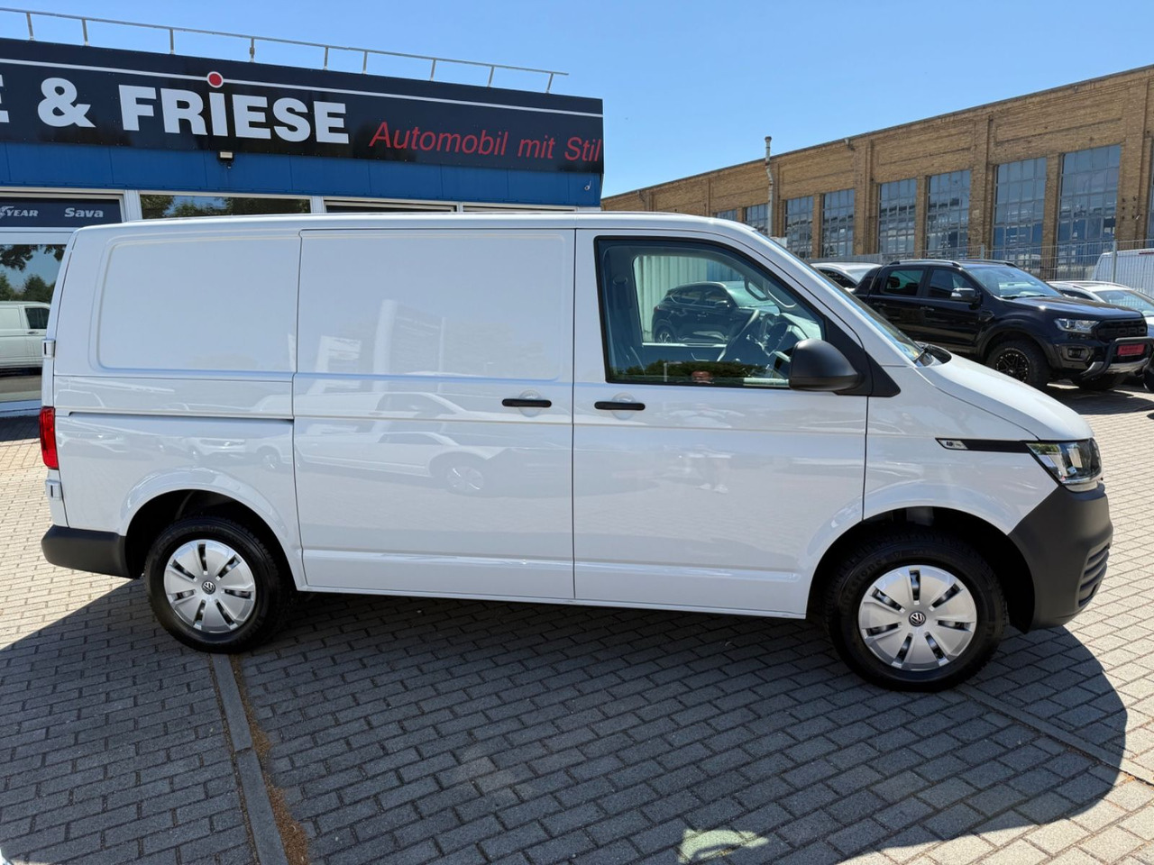 Volkswagen T6 Kasten Kombi Klima Tempomat DAB Radio 3 Sitze - Mikrobuss: pilt 3 Volkswagen T6 Kasten Kombi Klima Tempomat DAB Radio 3 Sitze - Mikrobuss: pilt 3