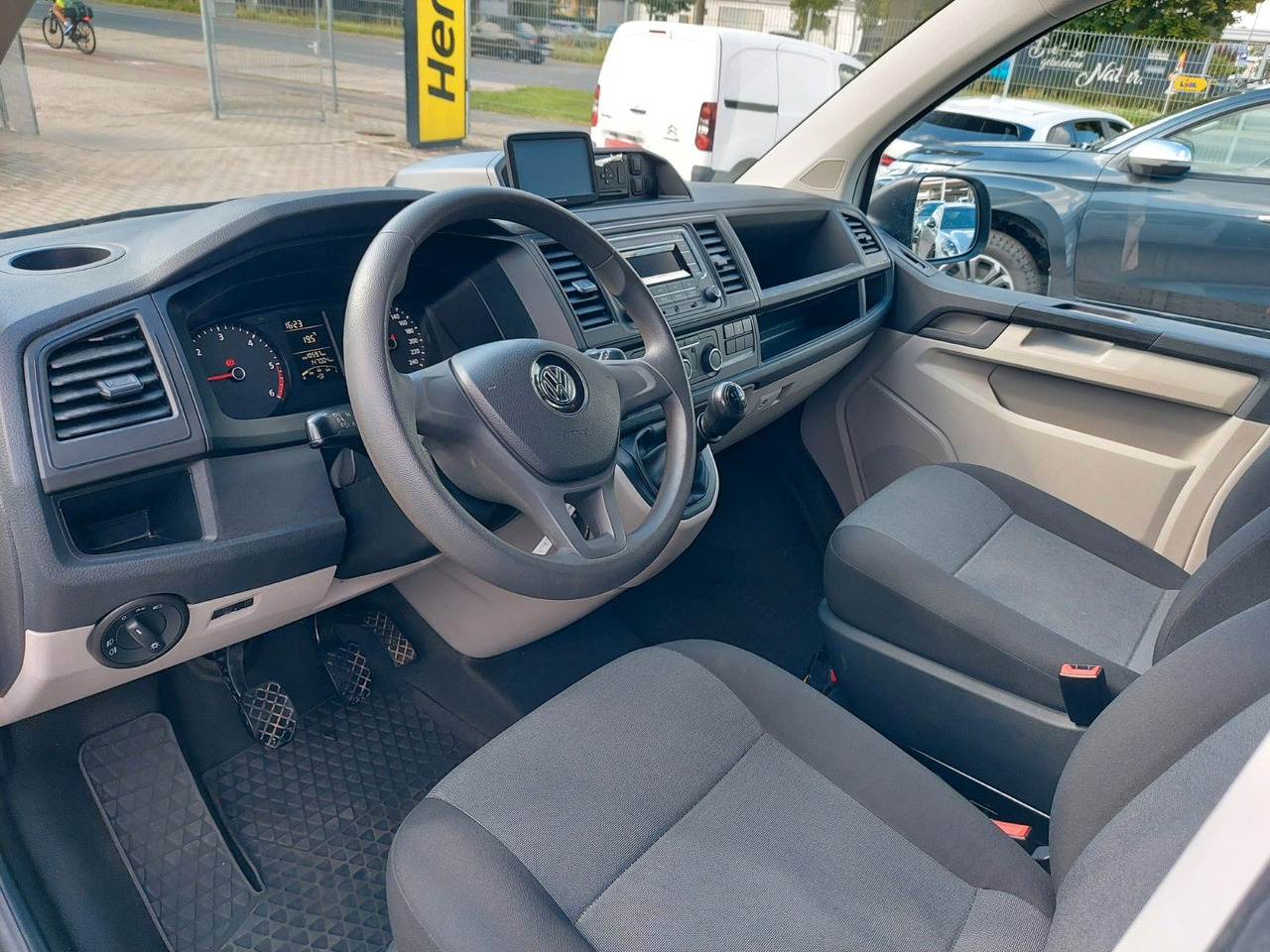 Mikrobuss Volkswagen T6 Transporter Kasten Kombi Mittel hoch 4x4: pilt 16