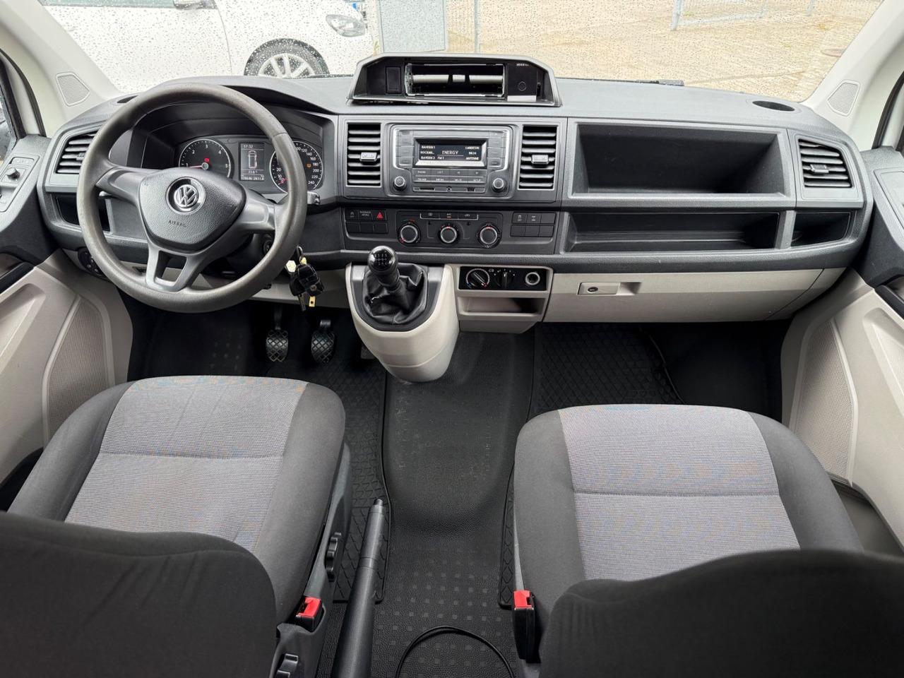 Mikrobuss Volkswagen T6 Transporter Kasten Kombi lang 4Motion 5 Sitze: pilt 13