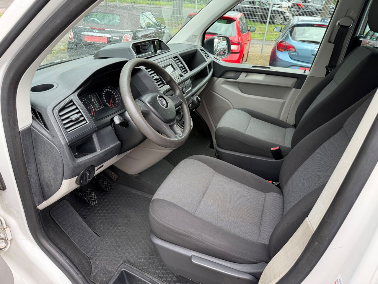 Mikrobuss Volkswagen T6 Transporter Kasten Kombi lang 4Motion 5 Sitze: pilt 15