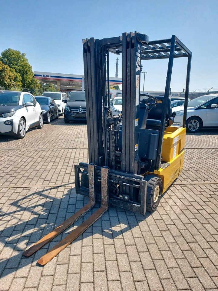 Yale Stapler ERP16ATF E1980 48Volt 1550kg - Elektritõstuk: pilt 4 Yale Stapler ERP16ATF E1980 48Volt 1550kg - Elektritõstuk: pilt 4