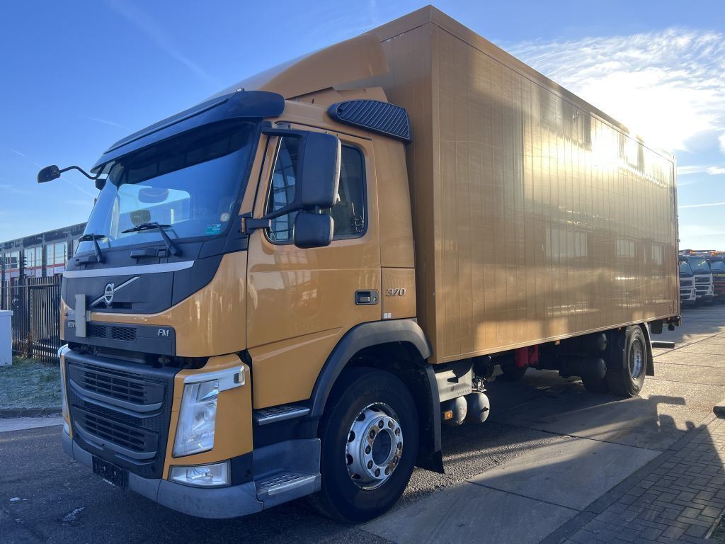 Volvo FM 370 4X2 EURO 6 - LOAD-LIFT - Kasti veoauto: pilt 1 Volvo FM 370 4X2 EURO 6 - LOAD-LIFT - Kasti veoauto: pilt 1