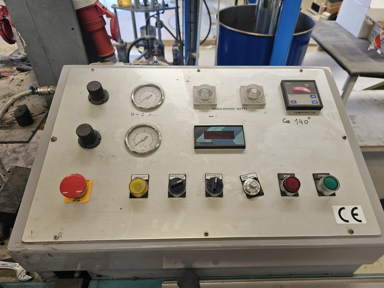 1 Stk. Butyl Extruder - Tööpink: pilt 2 1 Stk. Butyl Extruder - Tööpink: pilt 2