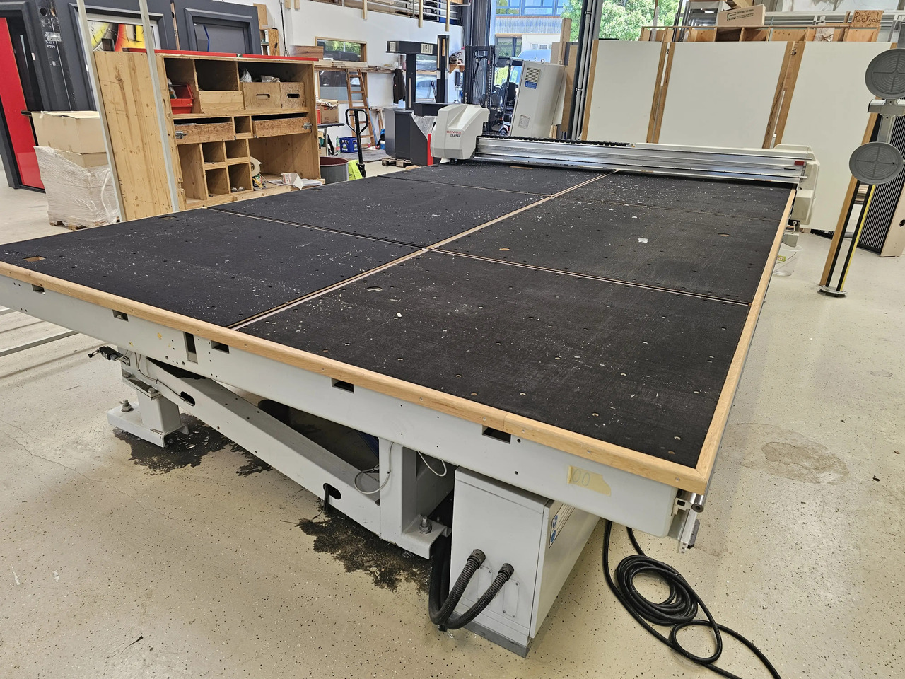 1 Stk. CNC Glasplatten Schneideanlage (Intermac) - Tööpink: pilt 2 1 Stk. CNC Glasplatten Schneideanlage (Intermac) - Tööpink: pilt 2