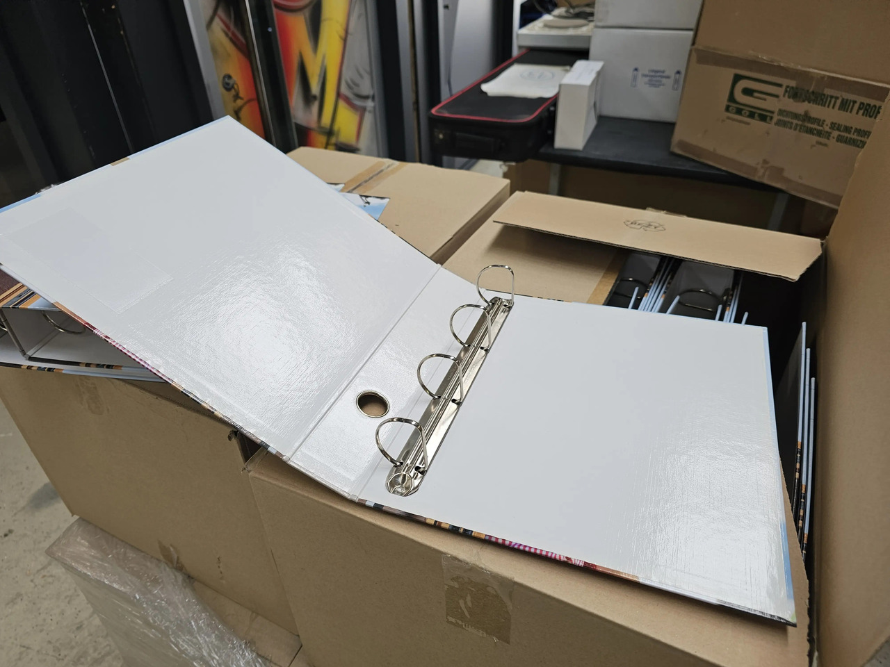 300 Stk. Vierringmappen neu - Tööriist/ Seadmed: pilt 3 300 Stk. Vierringmappen neu - Tööriist/ Seadmed: pilt 3