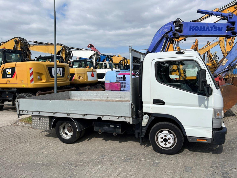 Mitsubishi Fuso Canter 3C18 NVT - Kasti veoauto: pilt 1 Mitsubishi Fuso Canter 3C18 NVT - Kasti veoauto: pilt 1