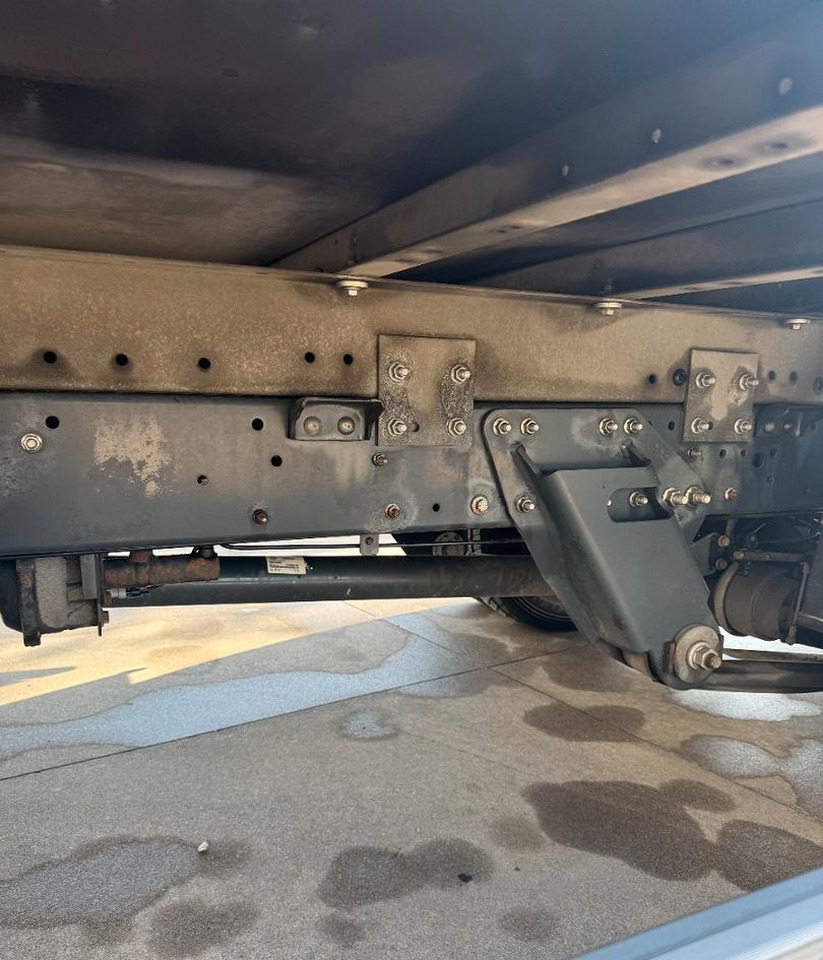 Eurocargo furgone e sponda - Kasti veoauto: pilt 4 Eurocargo furgone e sponda - Kasti veoauto: pilt 4