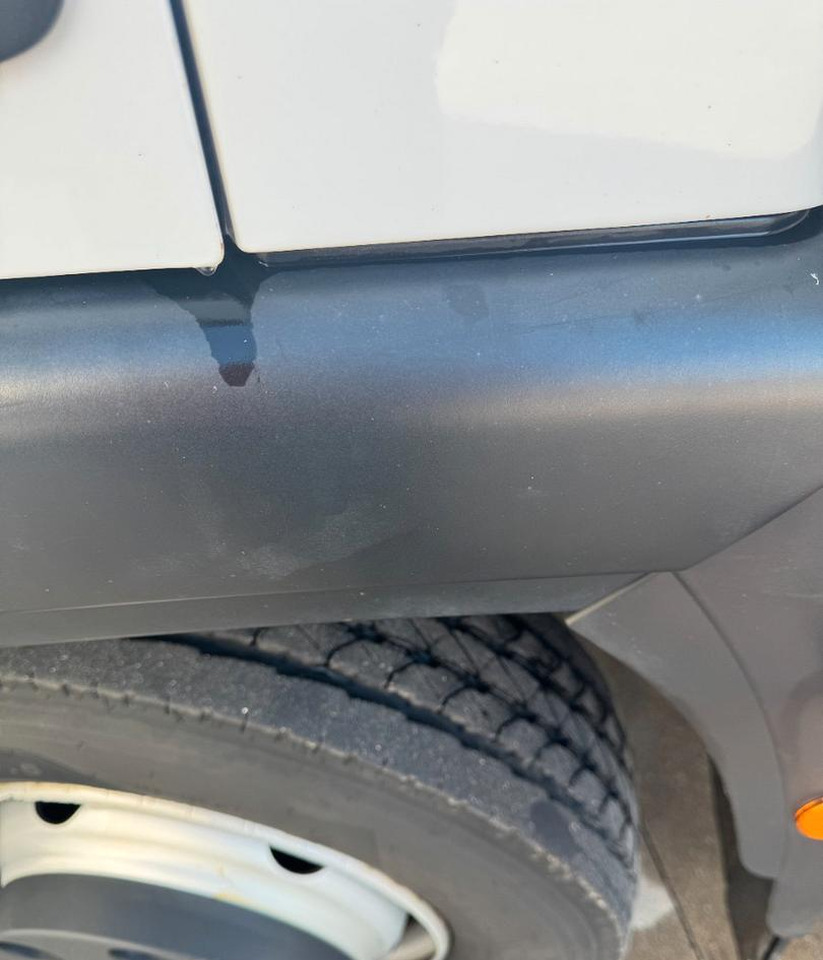 Eurocargo furgone e sponda - Kasti veoauto: pilt 3 Eurocargo furgone e sponda - Kasti veoauto: pilt 3