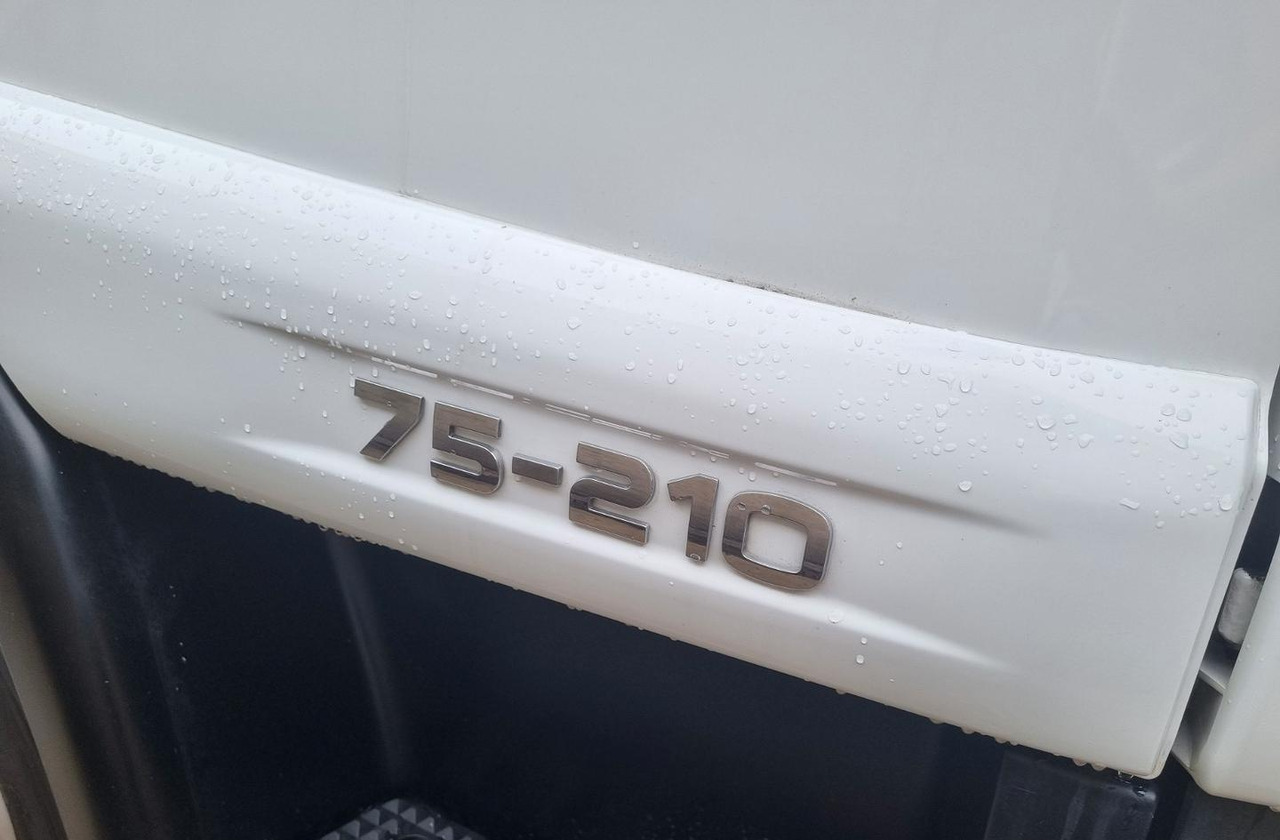Iveco 75e21 p furgone e sponda euro 6 - Kasti veoauto: pilt 3 Iveco 75e21 p furgone e sponda euro 6 - Kasti veoauto: pilt 3