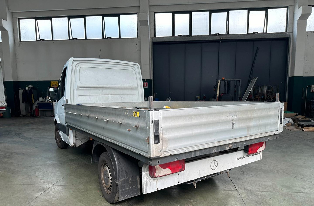 Mercedes Benz 211 centina euro 6 - Tent tarbesõiduk: pilt 5 Mercedes Benz 211 centina euro 6 - Tent tarbesõiduk: pilt 5