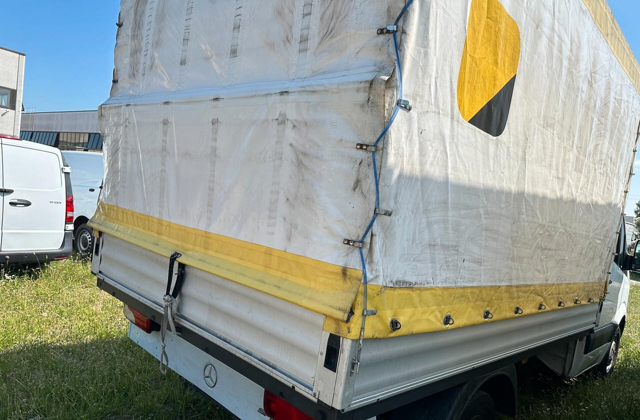 Mercedes Benz 211 centina euro 6 - Tent tarbesõiduk: pilt 4 Mercedes Benz 211 centina euro 6 - Tent tarbesõiduk: pilt 4