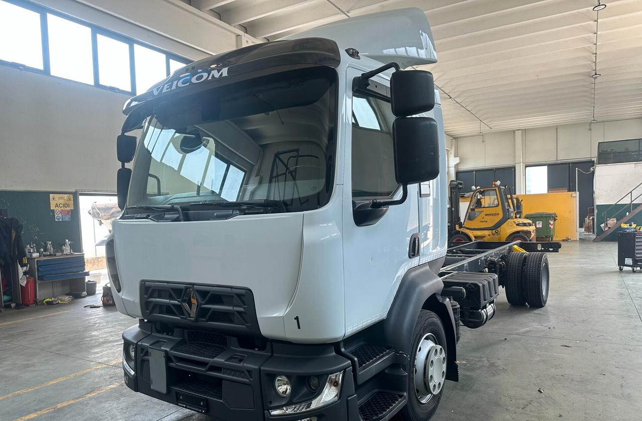 RENAULT MIDLIM D13.250 AUTOTELAIO CABINA LETTO EUR - Kabiinišassiiga veoauto: pilt 3 RENAULT MIDLIM D13.250 AUTOTELAIO CABINA LETTO EUR - Kabiinišassiiga veoauto: pilt 3