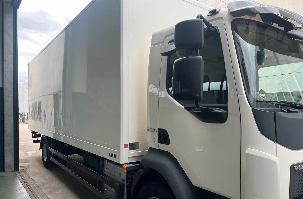 VOLVO FL 250 euro 6 sponda - Kasti veoauto: pilt 5 VOLVO FL 250 euro 6 sponda - Kasti veoauto: pilt 5