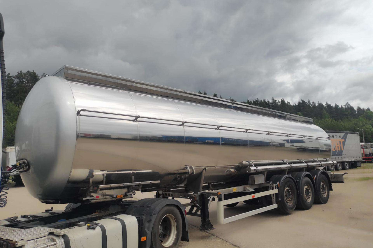 Farcinox - Tsistern poolhaagis: pilt 1 Farcinox - Tsistern poolhaagis: pilt 1