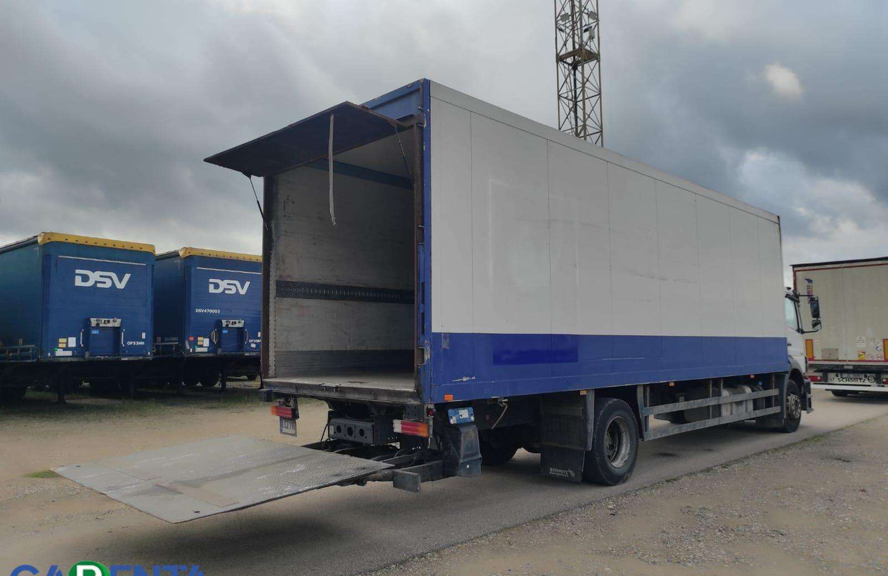 Mercedes-Benz 1824 - Külmutiga veoauto: pilt 5 Mercedes-Benz 1824 - Külmutiga veoauto: pilt 5