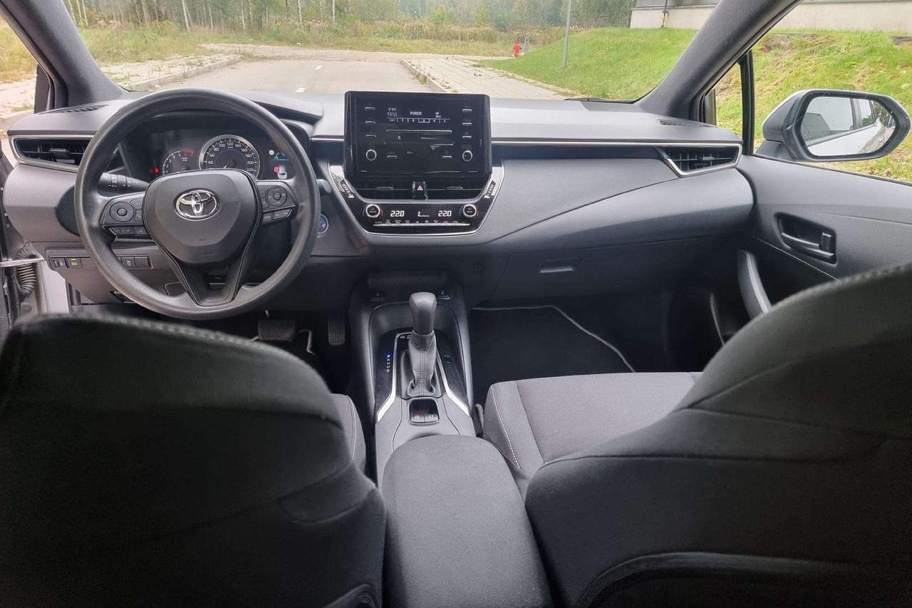 Toyota Corolla - Sedaan: pilt 3 Toyota Corolla - Sedaan: pilt 3