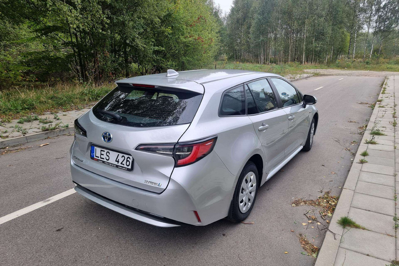Toyota Corolla - Sedaan: pilt 2 Toyota Corolla - Sedaan: pilt 2
