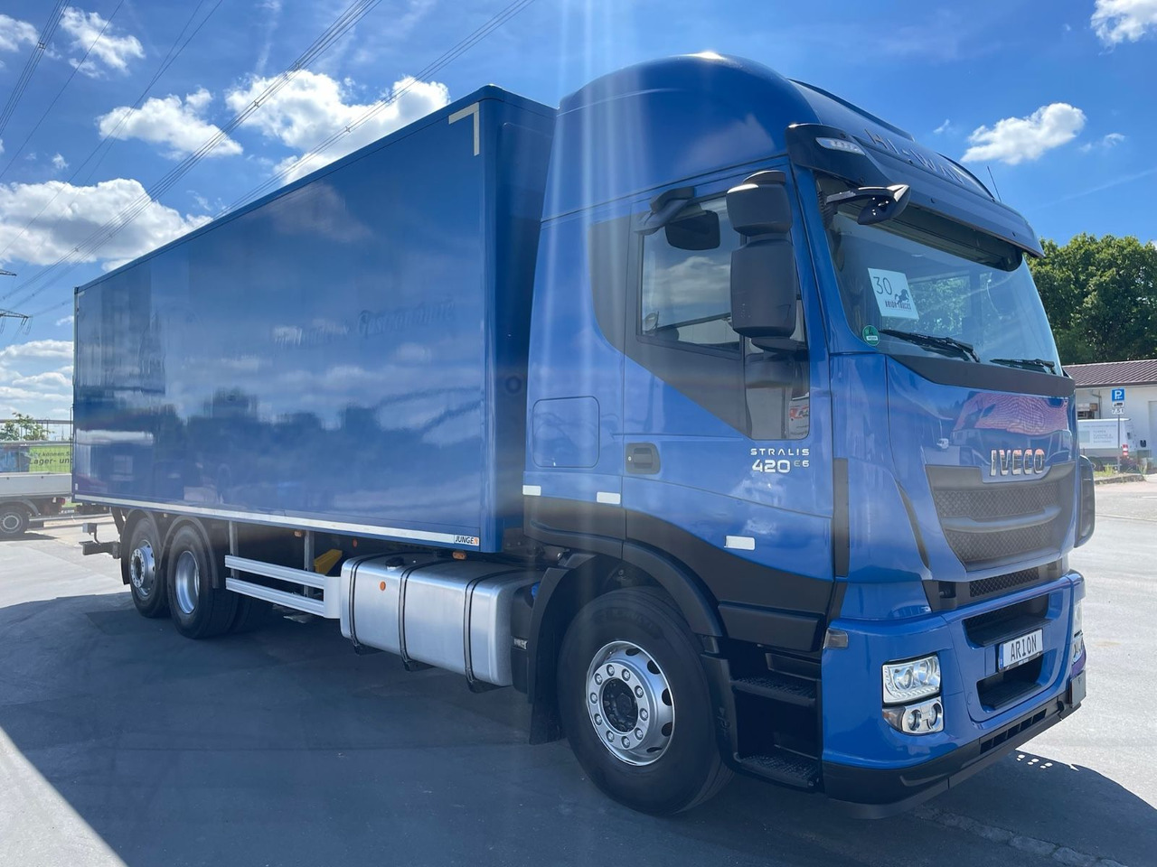 Iveco Stralis 420 Koffer/Thermoisoliert/LBW/NLA/AC/EU6 - Kasti veoauto: pilt 1 Iveco Stralis 420 Koffer/Thermoisoliert/LBW/NLA/AC/EU6 - Kasti veoauto: pilt 1