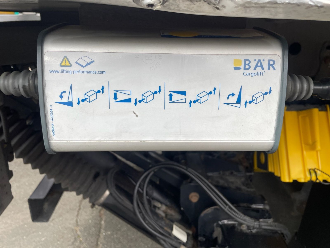 KERSCHER ZAA18 Kühlkoffer/CARRIER/SUPRA900U/LBW - Külmikjärelhaagis: pilt 4 KERSCHER ZAA18 Kühlkoffer/CARRIER/SUPRA900U/LBW - Külmikjärelhaagis: pilt 4