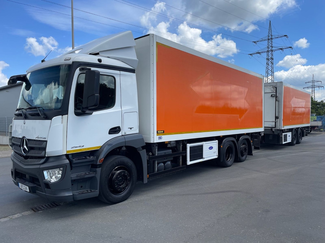 Mercedes-Benz Antos 2543 6x2 Kühlkoffer/CARRIER/ROHR/NLA/LBW - Külmutiga veoauto: pilt 3 Mercedes-Benz Antos 2543 6x2 Kühlkoffer/CARRIER/ROHR/NLA/LBW - Külmutiga veoauto: pilt 3