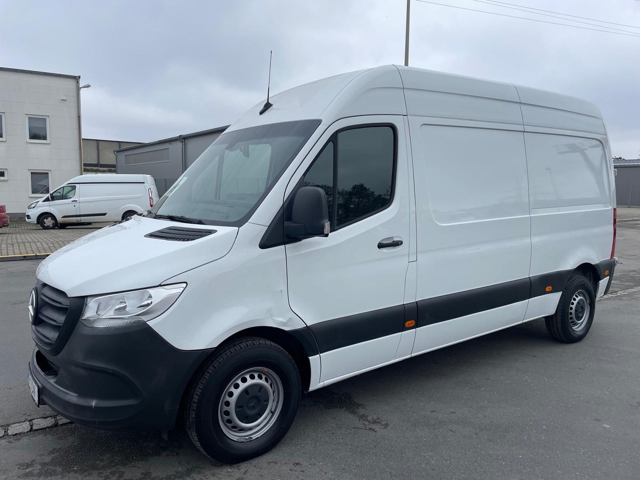 Mercedes-Benz eSprinter L2H2 Kastenwagen/47KW/AC/Kamera - Kaubik, Elektrikaubik: pilt 3 Mercedes-Benz eSprinter L2H2 Kastenwagen/47KW/AC/Kamera - Kaubik, Elektrikaubik: pilt 3
