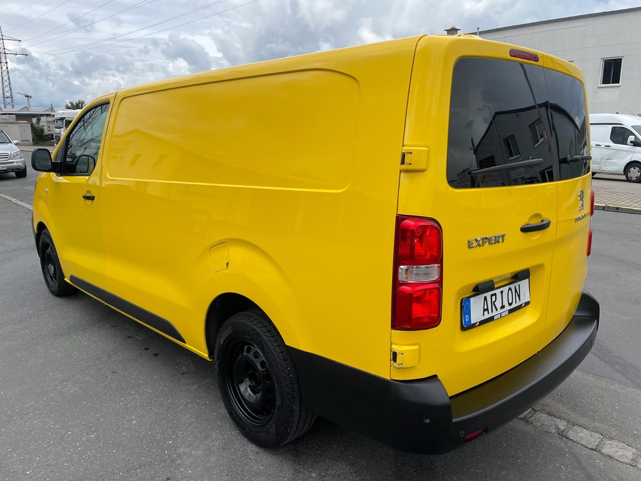 Peugeot Expert Kasten Pro L3/2.0 BlueHDI/AC/15xVerfügbar - Väike kaubik: pilt 4 Peugeot Expert Kasten Pro L3/2.0 BlueHDI/AC/15xVerfügbar - Väike kaubik: pilt 4