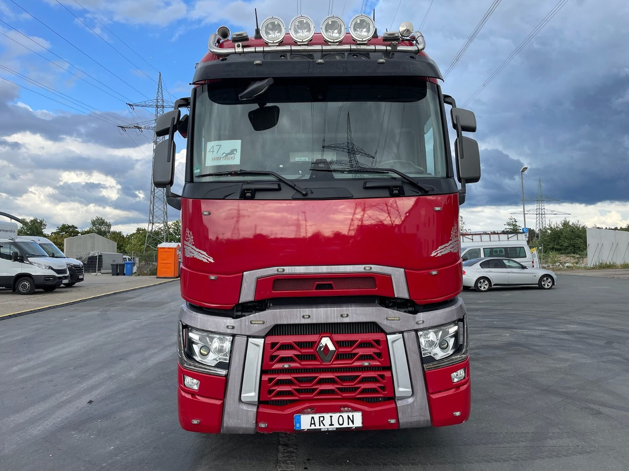 Renault T520 6x2 Kurzholz/PALFINGER/E120Z/VOLVO-ENGINE - Metsaveok, Kraanaga veoauto: pilt 2 Renault T520 6x2 Kurzholz/PALFINGER/E120Z/VOLVO-ENGINE - Metsaveok, Kraanaga veoauto: pilt 2
