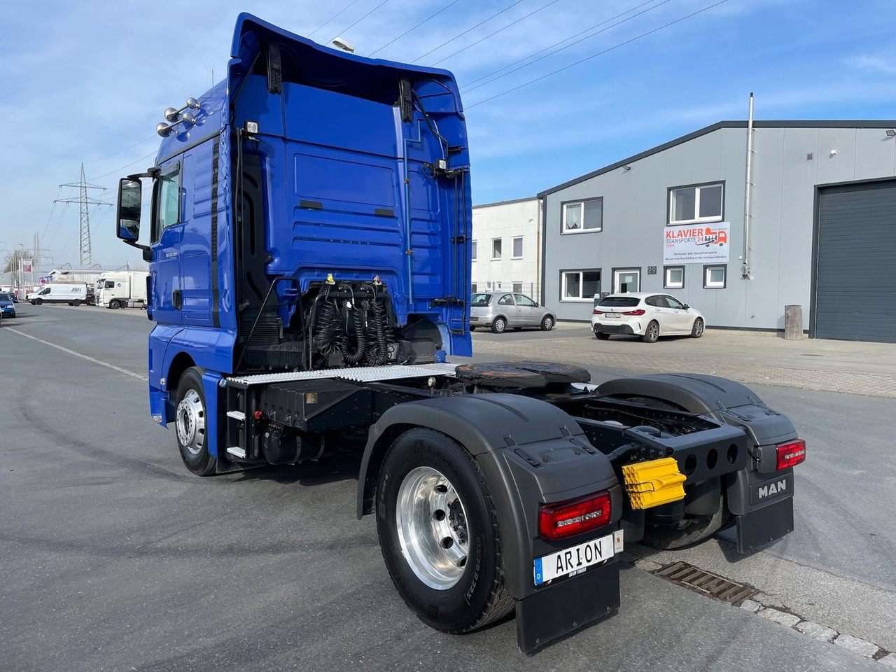 MAN TGX 18.500 4x2 LLS/Nebenantrieb/PTO/StandAC/EU6c - Sadulveok: pilt 4 MAN TGX 18.500 4x2 LLS/Nebenantrieb/PTO/StandAC/EU6c - Sadulveok: pilt 4