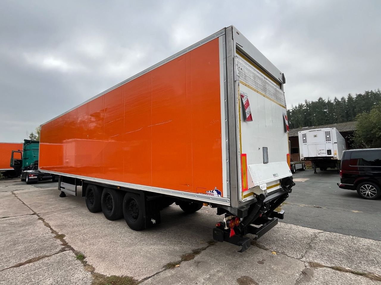 Schmitz Cargobull SCB*S3B/CARRIER/Vector1550/LBW/BÄR/2347h/13,4m - Külmutiga poolhaagis: pilt 3 Schmitz Cargobull SCB*S3B/CARRIER/Vector1550/LBW/BÄR/2347h/13,4m - Külmutiga poolhaagis: pilt 3