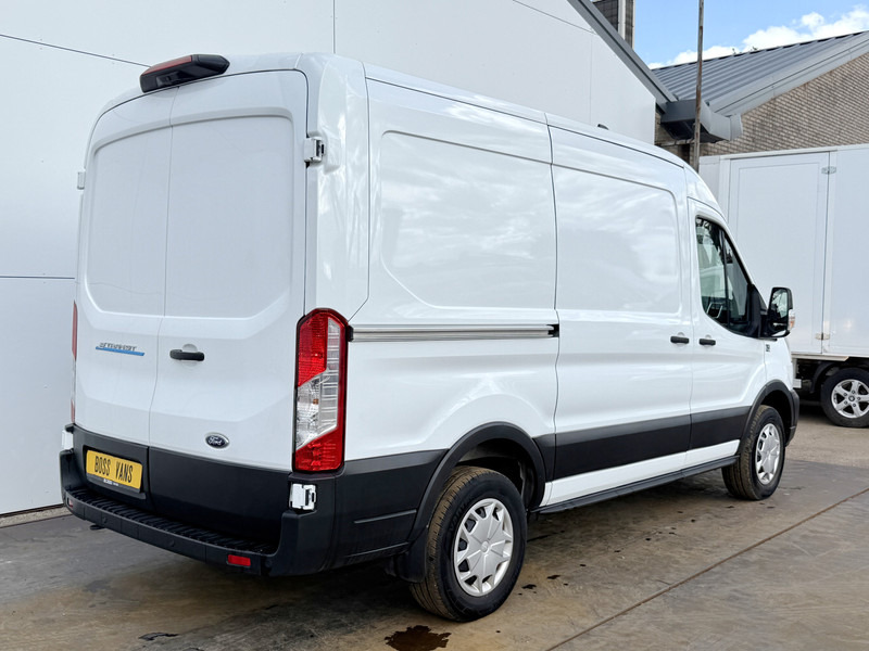Ford E-Transit 75kWh 184PK 390 Elektrisch 75kWh 334km WLTP BEV Snelladen L2H2 Climate Control Tacho Carplay Camera Stoelverwarming Parkeersensoren voor achter - Kaubik, Elektrikaubik: pilt 3 Ford E-Transit 75kWh 184PK 390 Elektrisch 75kWh 334km WLTP BEV Snelladen L2H2 Climate Control Tacho Carplay Camera Stoelverwarming Parkeersensoren voor achter - Kaubik, Elektrikaubik: pilt 3