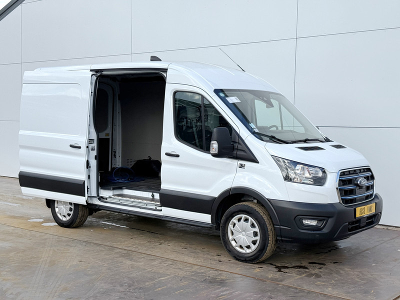 Ford E-Transit 75kWh 184PK 390 Elektrisch 75kWh 334km WLTP BEV Snelladen L2H2 Climate Control Tacho Carplay Camera Stoelverwarming Parkeersensoren voor achter - Kaubik, Elektrikaubik: pilt 5 Ford E-Transit 75kWh 184PK 390 Elektrisch 75kWh 334km WLTP BEV Snelladen L2H2 Climate Control Tacho Carplay Camera Stoelverwarming Parkeersensoren voor achter - Kaubik, Elektrikaubik: pilt 5