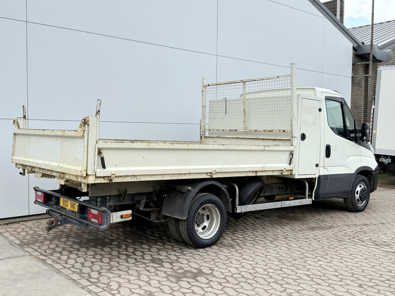 Iveco Daily 35C12 2.3 Kipper Dubbellucht 3.5t Trekhaak Airco Cruise Control Lucht geveerde stoel - Tarbesõiduk kallur: pilt 4 Iveco Daily 35C12 2.3 Kipper Dubbellucht 3.5t Trekhaak Airco Cruise Control Lucht geveerde stoel - Tarbesõiduk kallur: pilt 4