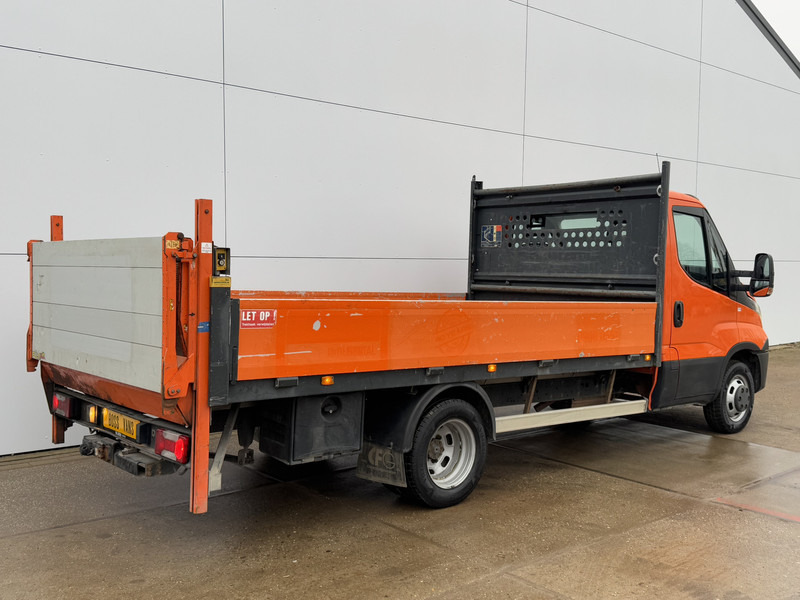 Iveco Daily 35C15 Open Laadbak 3.5t Trekhaak Laadklep Pritische Pick up - Madelauto: pilt 3 Iveco Daily 35C15 Open Laadbak 3.5t Trekhaak Laadklep Pritische Pick up - Madelauto: pilt 3