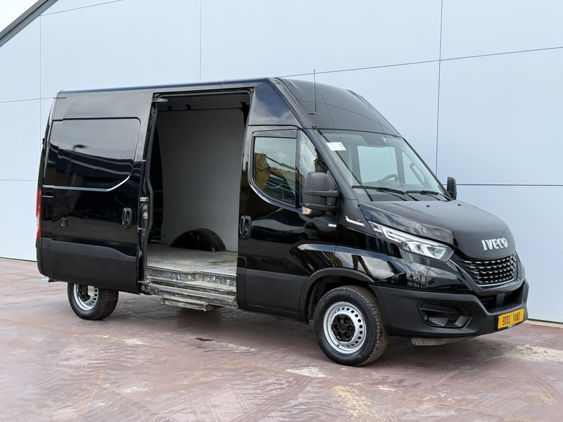 Iveco Daily 35S18 3.0 Automaat L2H2 Adaptieve Cruise Control LED Airco Camera Trekhaak - Kaubik: pilt 5 Iveco Daily 35S18 3.0 Automaat L2H2 Adaptieve Cruise Control LED Airco Camera Trekhaak - Kaubik: pilt 5