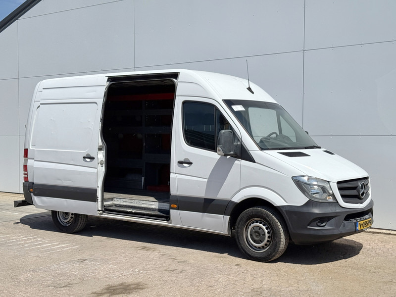Mercedes-Benz Sprinter 211 2.2 CDI Automaat L2H2 Climate Control Trekhaak Navigatie - Väike kaubik: pilt 5 Mercedes-Benz Sprinter 211 2.2 CDI Automaat L2H2 Climate Control Trekhaak Navigatie - Väike kaubik: pilt 5