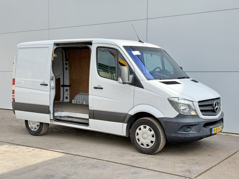 Mercedes-Benz Sprinter 311 2.1 CDI Automaat L2H1 Climate Control Cruise Control Camera trekhaak en lucht geveerde stoel - Kaubik: pilt 5 Mercedes-Benz Sprinter 311 2.1 CDI Automaat L2H1 Climate Control Cruise Control Camera trekhaak en lucht geveerde stoel - Kaubik: pilt 5