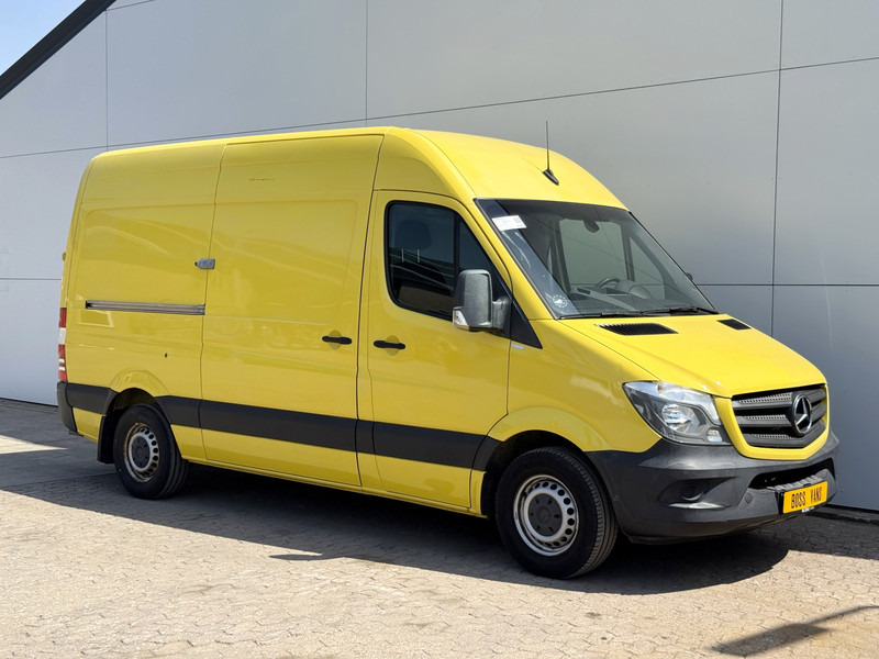 Mercedes-Benz Sprinter 319 3.0 CDI V6 V6 Automaat L2H2 Climate Control Cruise Control Trekhaak Camera Stoelverwarming - Kaubik: pilt 4 Mercedes-Benz Sprinter 319 3.0 CDI V6 V6 Automaat L2H2 Climate Control Cruise Control Trekhaak Camera Stoelverwarming - Kaubik: pilt 4
