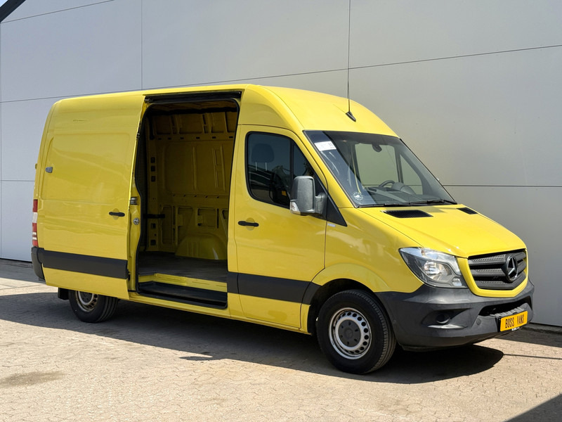 Mercedes-Benz Sprinter 319 3.0 CDI V6 V6 Automaat L2H2 Climate Control Cruise Control Trekhaak Camera Stoelverwarming - Kaubik: pilt 5 Mercedes-Benz Sprinter 319 3.0 CDI V6 V6 Automaat L2H2 Climate Control Cruise Control Trekhaak Camera Stoelverwarming - Kaubik: pilt 5